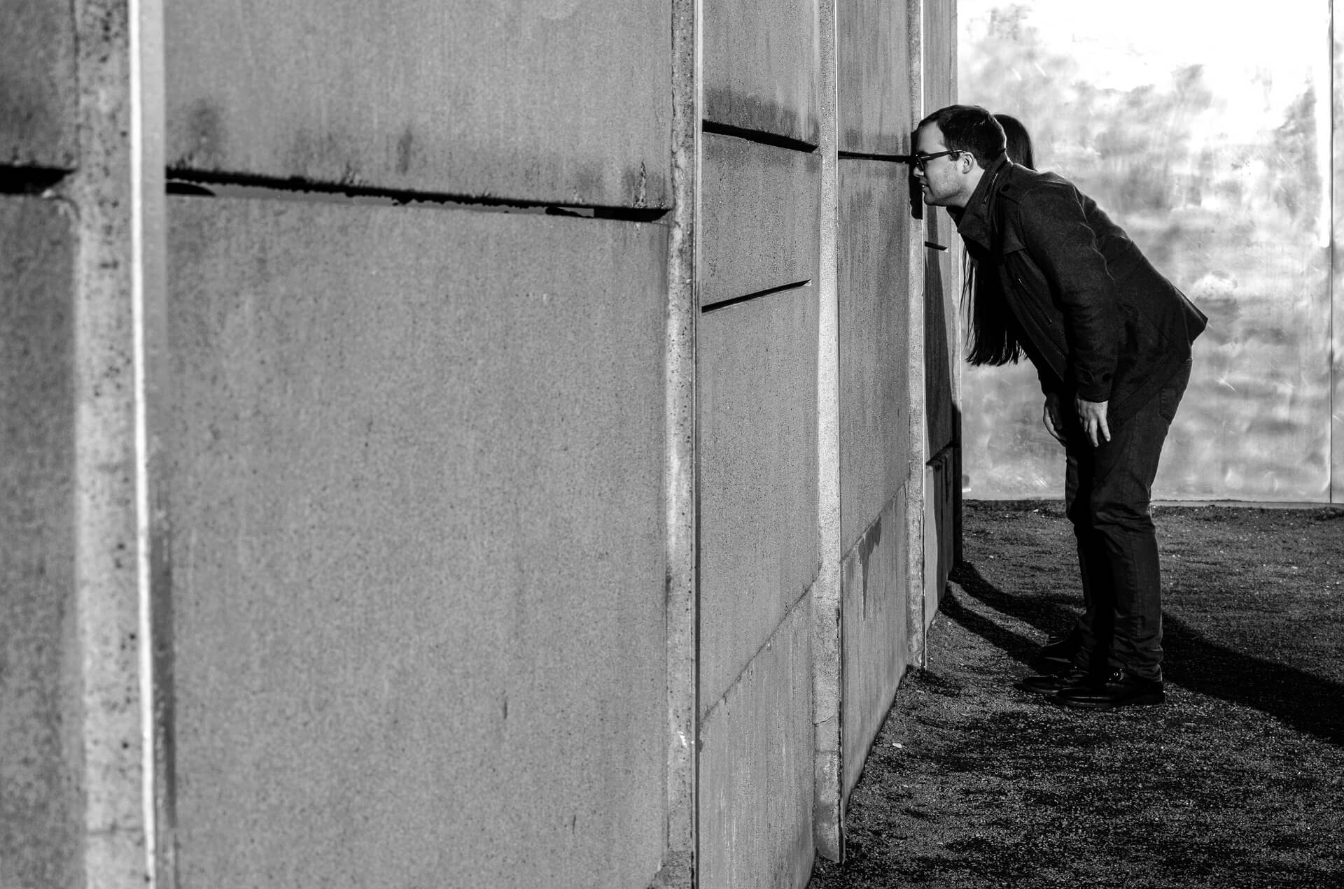 Peek through Berlin wall